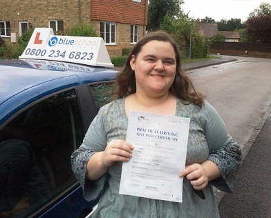 Faye-Pennel-driving-lesson-wokingham