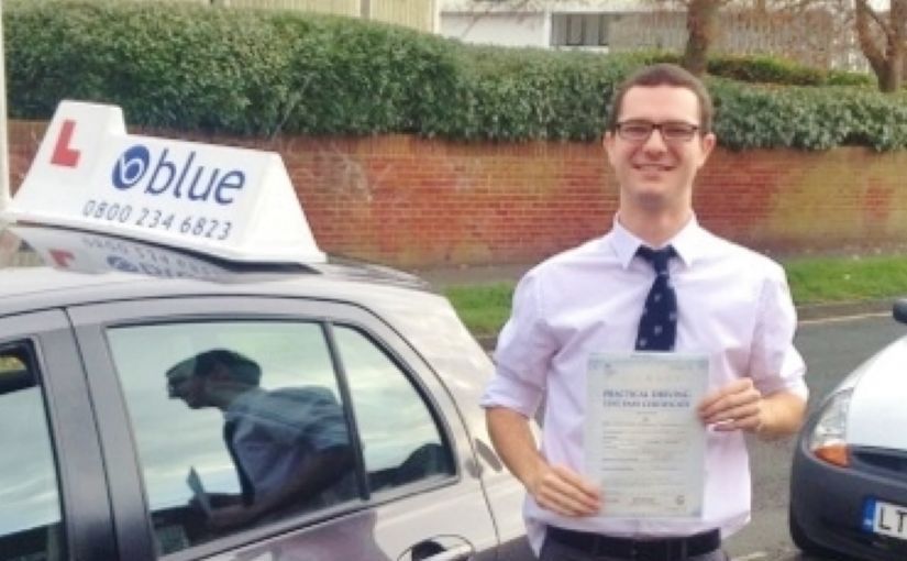 Well done to Chris Mountain of Finchampstead, Berkshire who Passed his driving test in Reading