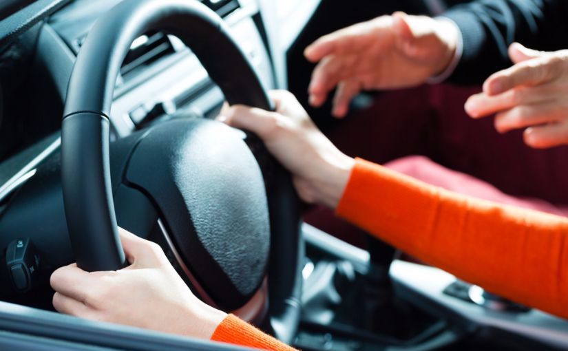 What to Expect from Driving School in Reading