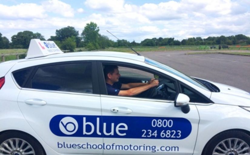 10 simple steps on how to become a driving instructor