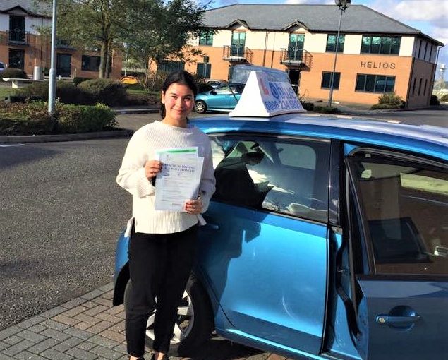 Izzy Holmes from Ascot passed driving test in Farnborough