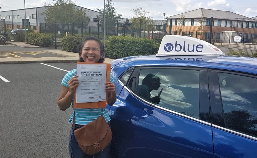 Luk Nonglak of Ascot, Berkshire passed her driving test with Only 1 Fault in Farnborough