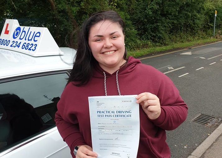 Bracknell Driving Test Pass for Maisie Austin