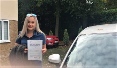 Bracknell Driving Test Pass for Amelia Corney