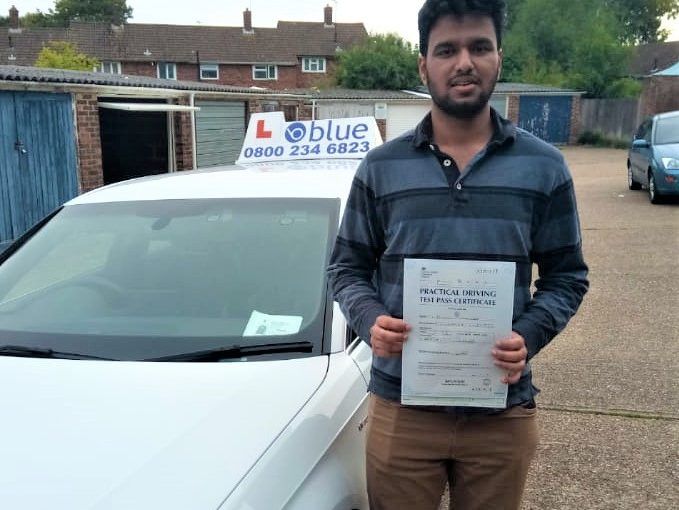 Bracknell Driving Test Pass for Ibrahim Mohammed