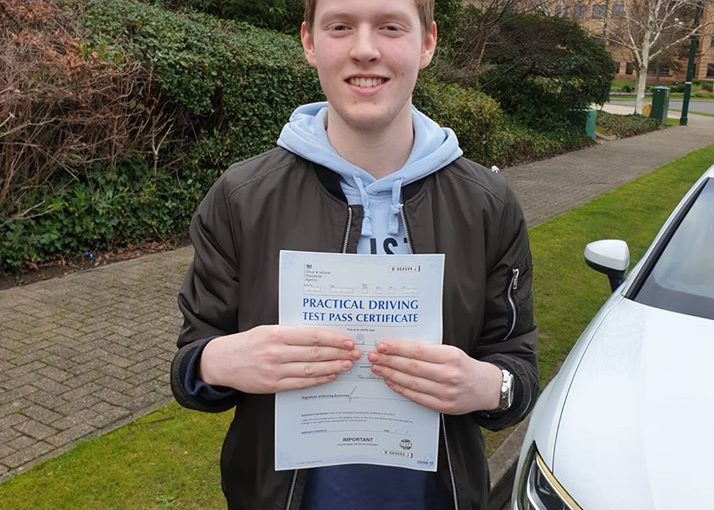 Bracknell Driving Test pass for Nathan Gathergood