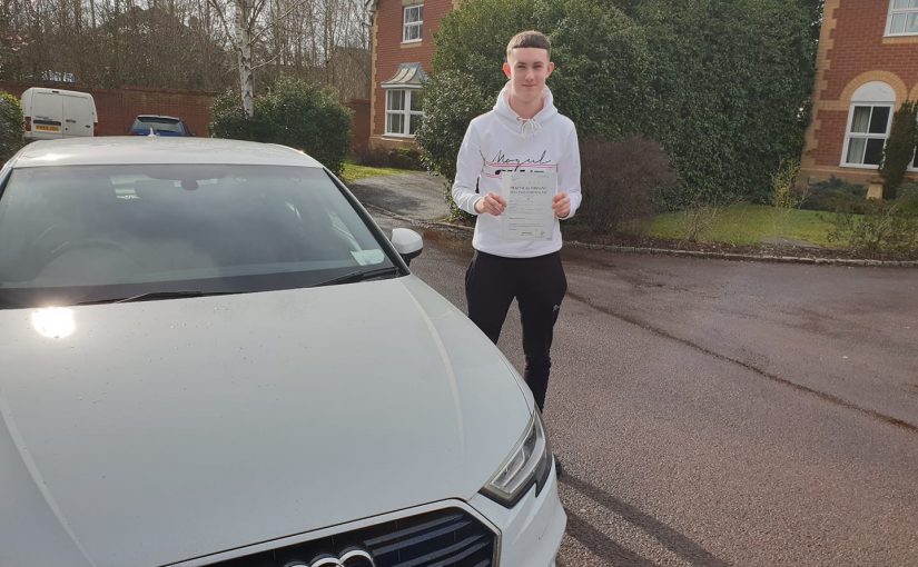 Bracknell Driving Test pass for Harry