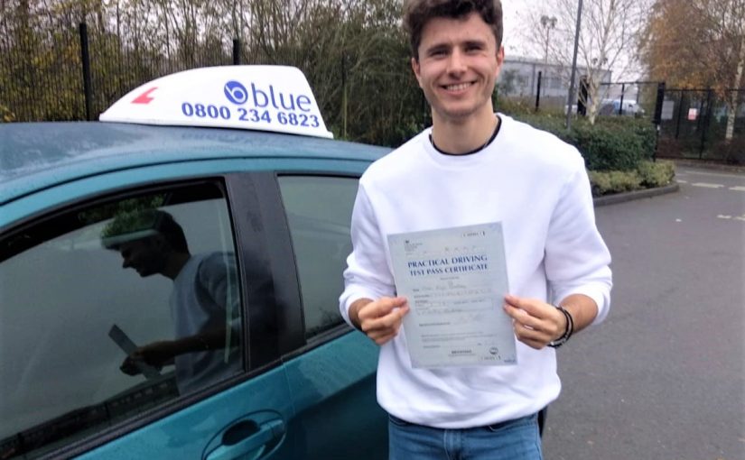 Bracknell Driving Test pass for Owen Chedzey