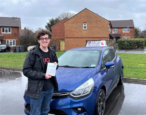 Driving Test Pass for Louis Watts in Trowbridge Wiltshire