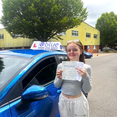 Ellie from Calne Passed Driving Test in Chippenham