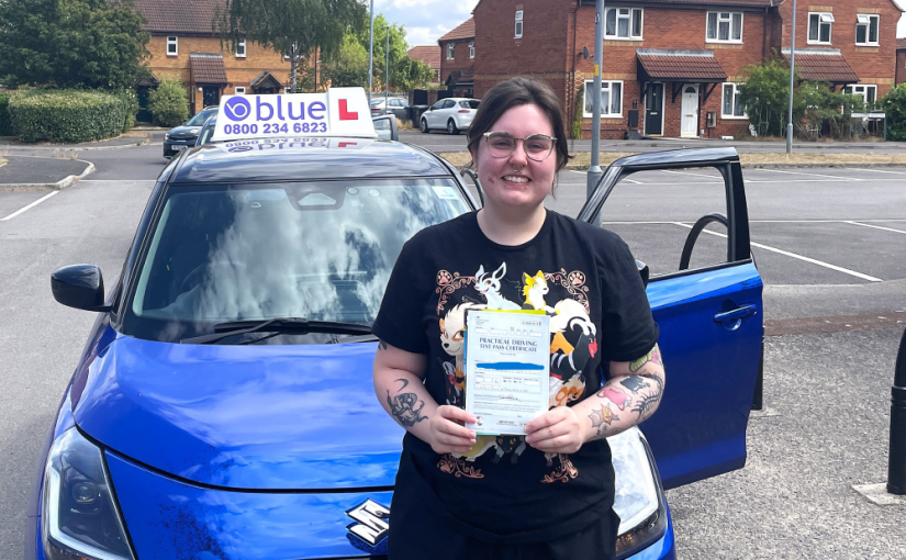 Emily P of Frome Passed Driving Test First Time in Trowbridge