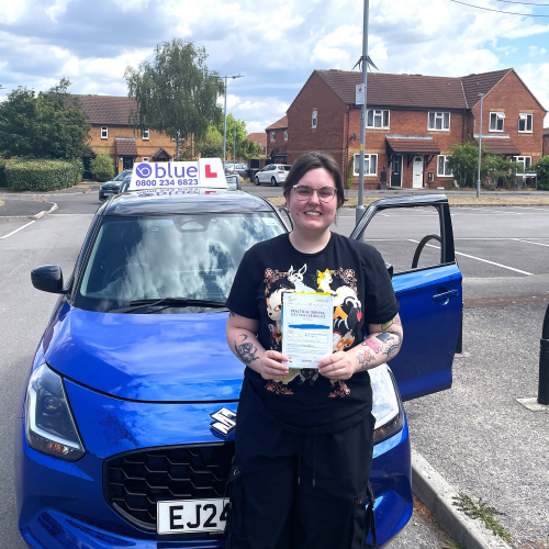 Emily P of Frome Passed Driving Test First Time in Trowbridge