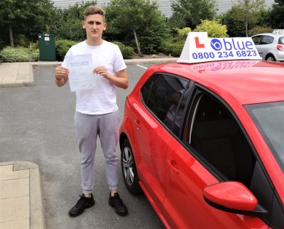 Farnborough-Driving-Test-Pass-for-Charlie