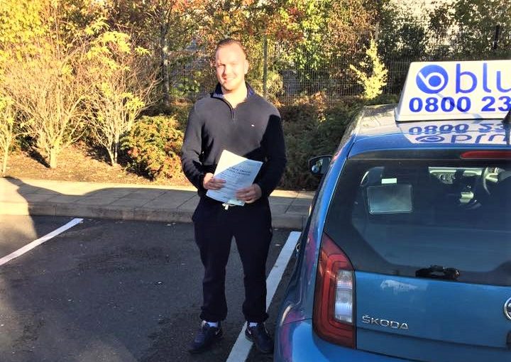 Farnborough Driving Test Pass for Ryan Hunt