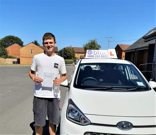 Harvey Bartlett passed Driving test in Trowbridge
