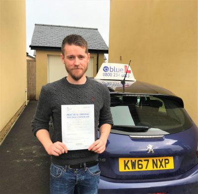 Kris Hicks of Bath Somerset Passed his driving test