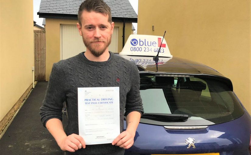 Kris Hicks of Bath Somerset Passed his driving test