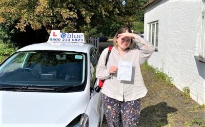 Laura Burbage of Maidenhead Passed Driving Test in Slough