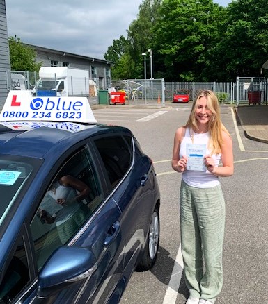 Lucy Potter of Windsor Passed Practical Driving test in Uxbridge