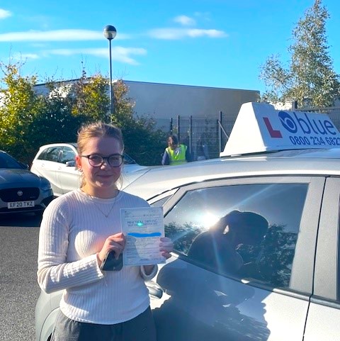Piper C of Finchampstead Passed Driving Test in Farnborough