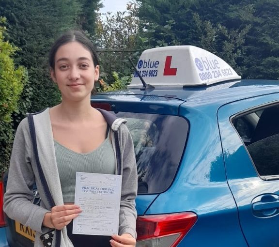 Priya Hornby from Burghfield passed Driving test in Reading