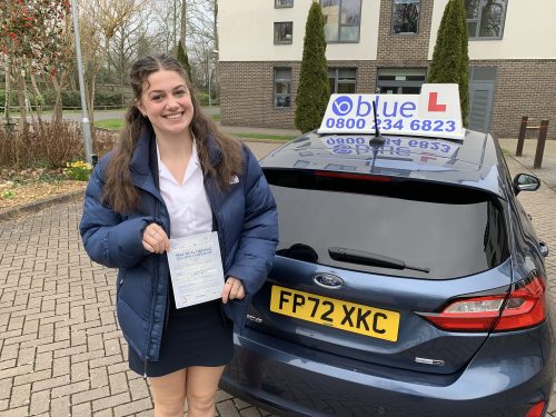 Rachael Hodgson of Windsor Passed Practical Driving test in Uxbridge