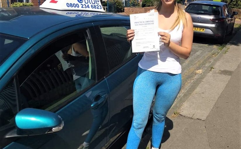 Reading Driving Test pass for Emily Whitaker