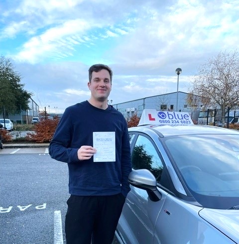 Sam Windmill from Bracknell Passed Driving Test in Farnborough