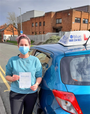 Susan Née from Reading passed Driving test in Reading