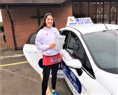 Driving Test pass for Iona Williamson in Windsor Berkshire