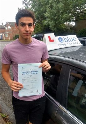 Wokingham Driving Lessons for Roye Arbel