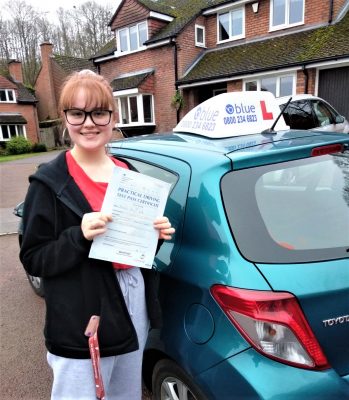 Wokingham Driving Test pass for Annabel Hales