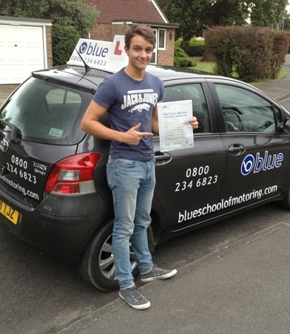 driving-lesson-bracknell-Adam-Toms