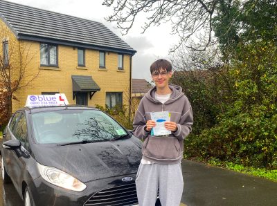Ryan G from Frome Passed Driving Test First time today in Trowbridge