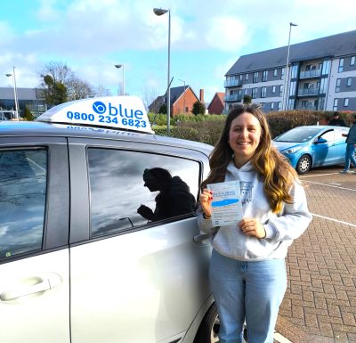 Tiffany G from Reading passed Driving Test in Reading FIRST GO